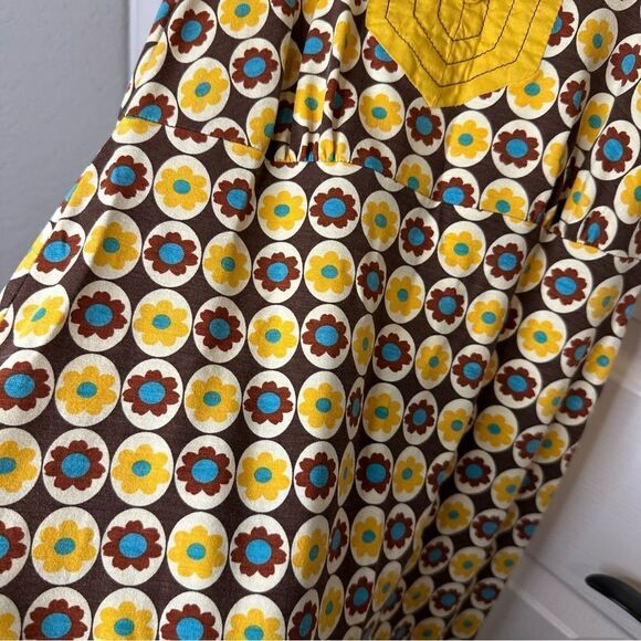 Ivy Jane Yellow Tan 70s Inspired Floral Print Baby Doll Style Dress Sz XS Retro - Picture 4 of 6